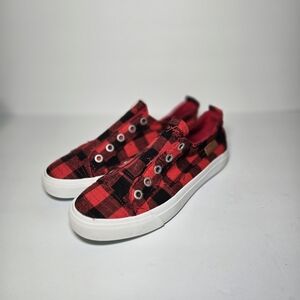 Blowfish Malibu Red and Black Plaid Slip-On 8.5 Womens Sneakers